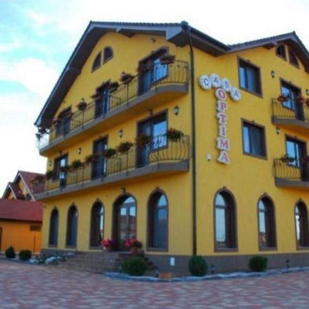 Casa Optima Oradea Exterior photo